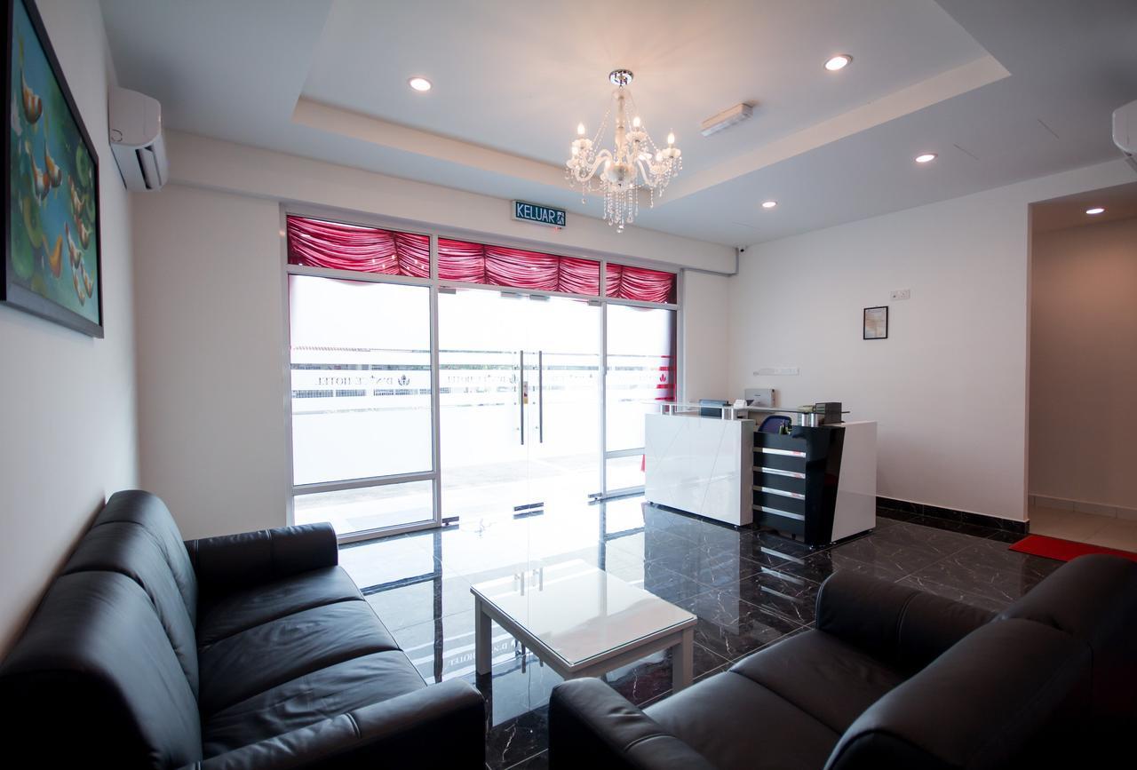 D Nice Hotel Bayan Lepas Exterior foto
